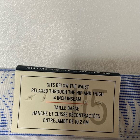 Gap | NWT The Girlfriend 4 Inch Shorts - Picture 3 of 7